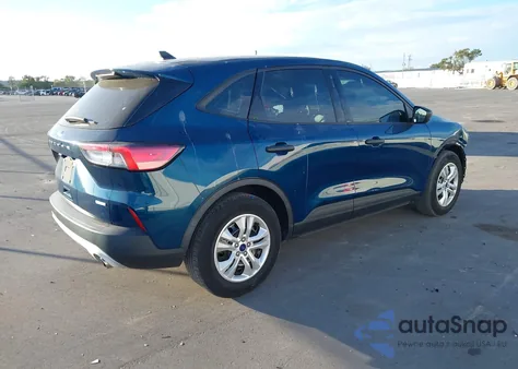 2020 Ford Escape S z USA, uszkodzony, nr VIN 1FMCU0F61LUB57932